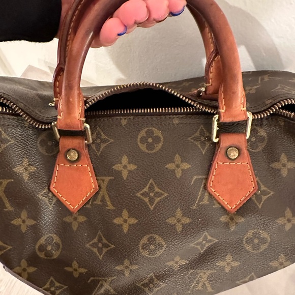 100% authentic Louis Vuitton speedy 30 - Picture 5 of 13